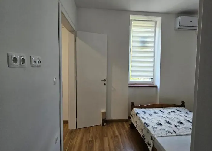 Apartman Gracac Апартаменты Грачац